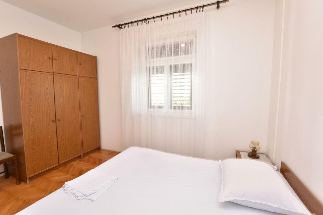 Apartment Damir Primosten Ngoại thất bức ảnh